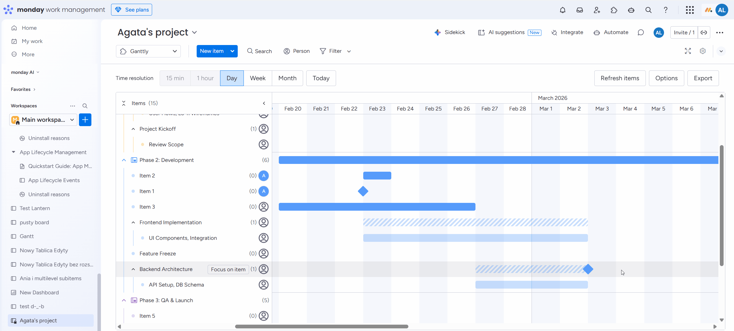 checking milestone from gantt view.gif